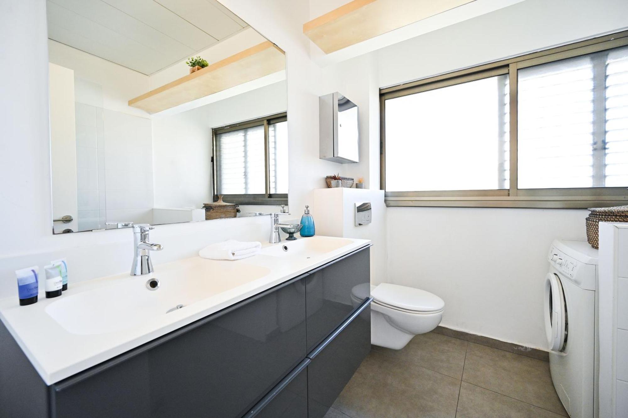 Apartamento Cosy 2br Next To Gordon By Holyguest