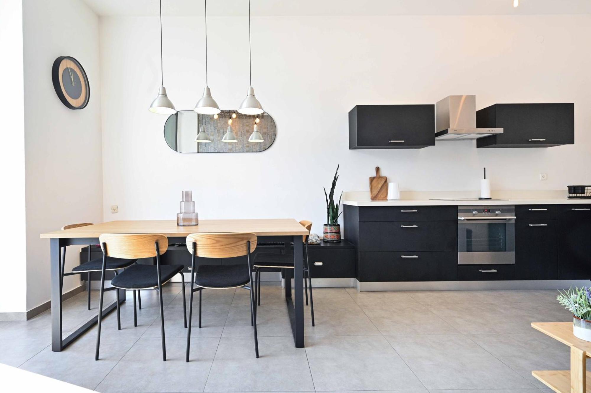 Cosy 2br Next To Gordon By Holyguest * Tel Aviv